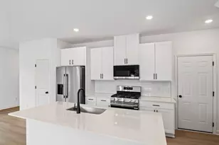10999 203rd St W, Lakeville, MN 55044 - Photo 9