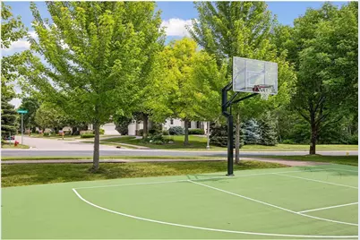 18464 Farmstead Circle, Eden Prairie, MN 55347 - Photo 25