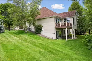 18464 Farmstead Cir, Eden Prairie, MN 55347 - Photo 21