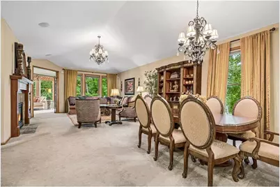 18464 Farmstead Circle, Eden Prairie, MN 55347 - Photo 5