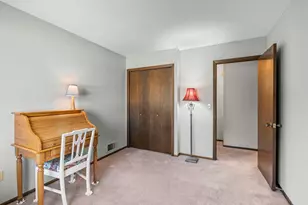 11236 Vessey Cir, Bloomington, MN 55437 - Photo 25