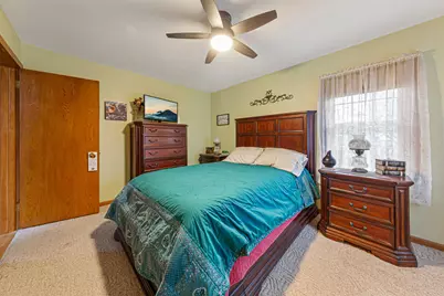 302 W Douglas Street, Arlington, MN 55307 - Photo 23