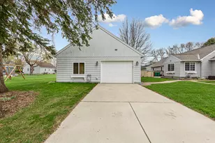 302 W Douglas St, Arlington, MN 55307 - Photo 33