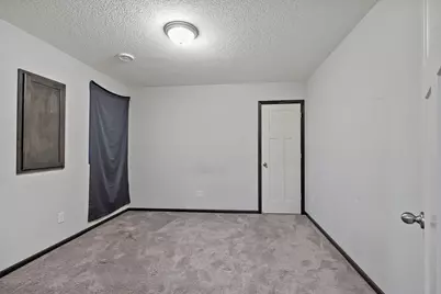 7106 Calumet Court, Savage, MN 55378 - Photo 17
