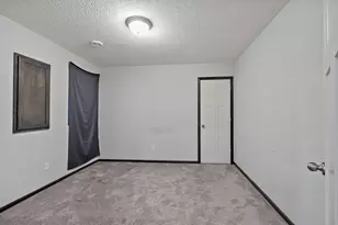 7106 Calumet Ct, Savage, MN 55378 - Photo 17