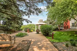 7500 Edinborough Way, Edina, MN 55435 - Photo 23