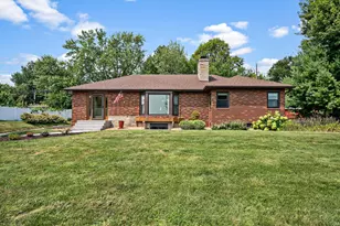 2005 Kenwood Dr W, Maplewood, MN 55117 - Photo 3
