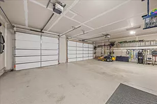 10614 Maple Blvd, Woodbury, MN 55129 - Photo 55
