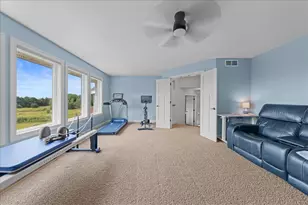 10614 Maple Blvd, Woodbury, MN 55129 - Photo 37