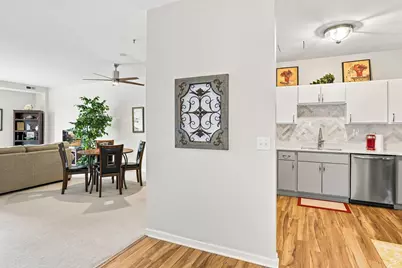 2803 E 38th Street #305, Minneapolis, MN 55406 - Photo 5