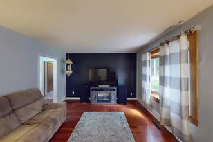 207 1st Ave NE, Geneva, MN 56035 - Photo 5