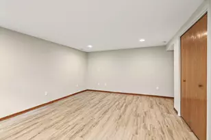 10 Western Terrace, Golden Valley, MN 55426 - Photo 43