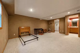 55 Elm St, Easton, MN 56025 - Photo 17