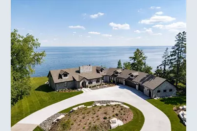 2836 London Road, Duluth, MN 55804 - Photo 1