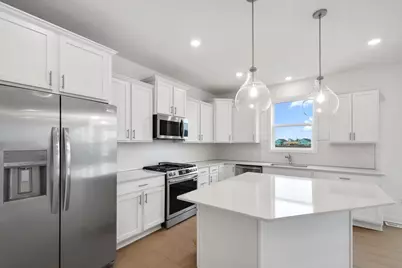 7448 Lotus Lane, Lino Lakes, MN 55038 - Photo 3