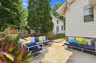 1006 Earl St, Saint Paul, MN 55106 - Photo 25