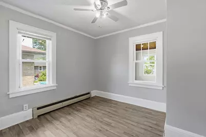 1006 Earl Street, Saint Paul, MN 55106 - Photo 11