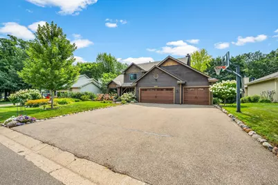 12155 Gantry Lane, Apple Valley, MN 55124 - Photo 3