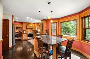 12155 Gantry Ln, Apple Valley, MN 55124 - Photo 9