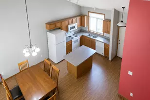 233 Pine St, Cannon Falls, MN 55009 - Photo 3