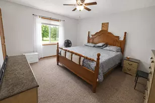 233 Pine St, Cannon Falls, MN 55009 - Photo 7