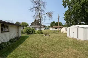 6231 Quail Ave N, Brooklyn Center, MN 55429 - Photo 5