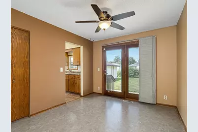 6231 Quail Avenue N, Brooklyn Center, MN 55429 - Photo 13