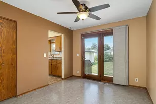 6231 Quail Ave N, Brooklyn Center, MN 55429 - Photo 13