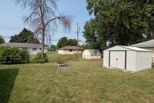 6231 Quail Ave N, Brooklyn Center, MN 55429 - Photo 7