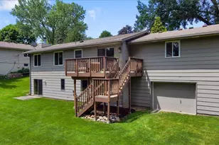 12738 Gordon Dr, Eden Prairie, MN 55346 - Photo 45