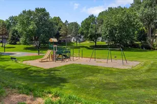 12738 Gordon Dr, Eden Prairie, MN 55346 - Photo 47