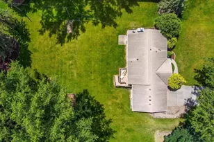 12738 Gordon Dr, Eden Prairie, MN 55346 - Photo 27