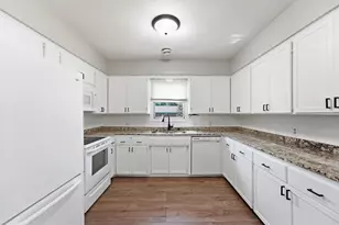 1785 Oak Rd, Saint Cloud, MN 56303 - Photo 9