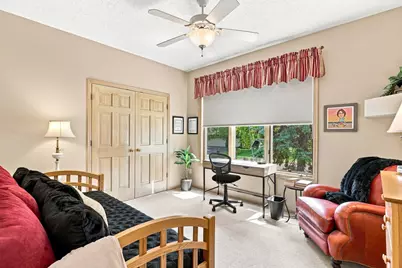 10904 Chatham Court S, Burnsville, MN 55337 - Photo 33
