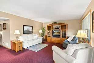 10904 Chatham Ct S, Burnsville, MN 55337 - Photo 45