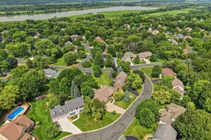 10904 Chatham Ct S, Burnsville, MN 55337 - Photo 71