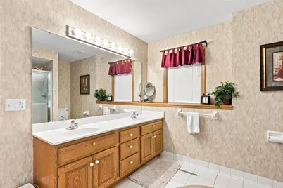 10904 Chatham Court S, Burnsville, MN 55337 - Photo 49