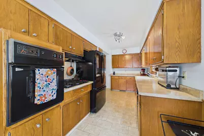 1731 Galtier Street, Roseville, MN 55113 - Photo 5