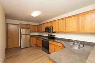 8944 Pheasant Ln, Saint Bonifacius, MN 55375 - Photo 5