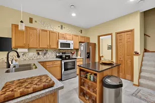 6285 29th Ave NW, Rochester, MN 55901 - Photo 9