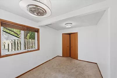 570 Ironton Street NE, Fridley, MN 55432 - Photo 9