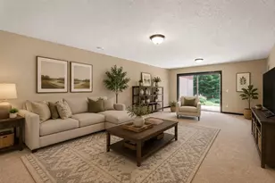 8652 Lake Riley Dr, Chanhassen, MN 55317 - Photo 25
