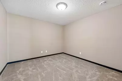 8652 Lake Riley Drive, Chanhassen, MN 55317 - Photo 27