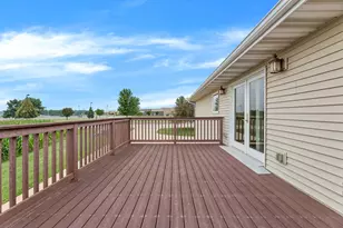 900 Courtney Dr, Caledonia, MN 55921 - Photo 33