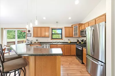 1498 142nd Street, New Richmond, WI 54017 - Photo 3