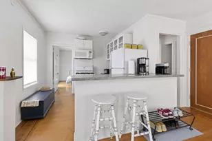 2541 Garfield Ave, Minneapolis, MN 55405 - Photo 3