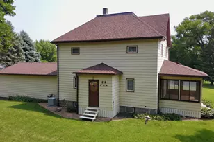 216 3rd St N, Brownton, MN 55312 - Photo 25