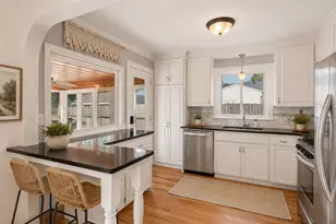 4032 Salem Ave S, Saint Louis Park, MN 55416 - Photo 7