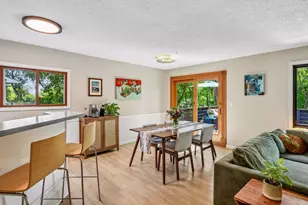 15081 Summerhill Dr, Eden Prairie, MN 55346 - Photo 11