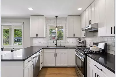 1661 Virginia Avenue S, Saint Louis Park, MN 55426 - Photo 17